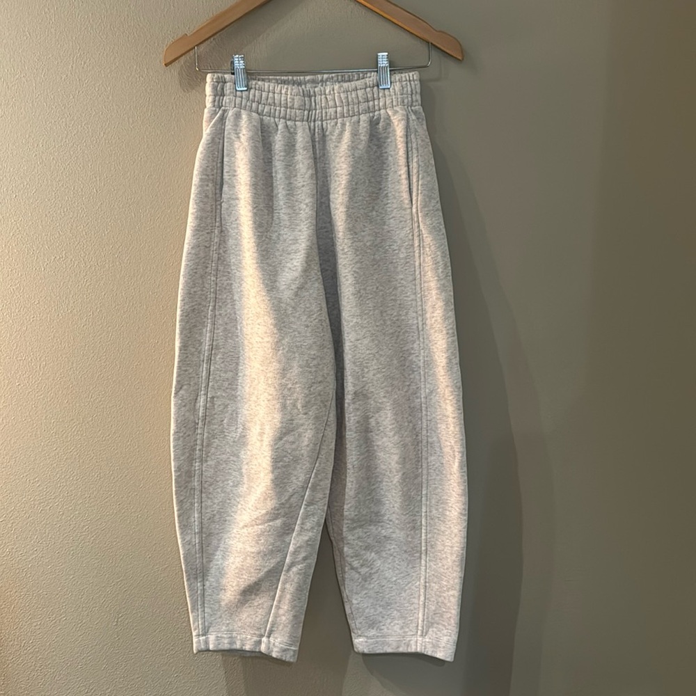 COPY - Zara Balloon Sweats